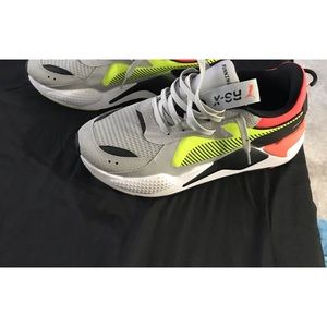 Mens Puma sneakers